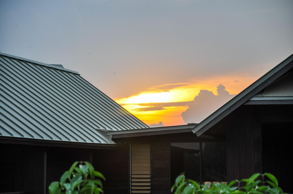 Traitement anti-chaleur toiture à La Réunion – Réunion W